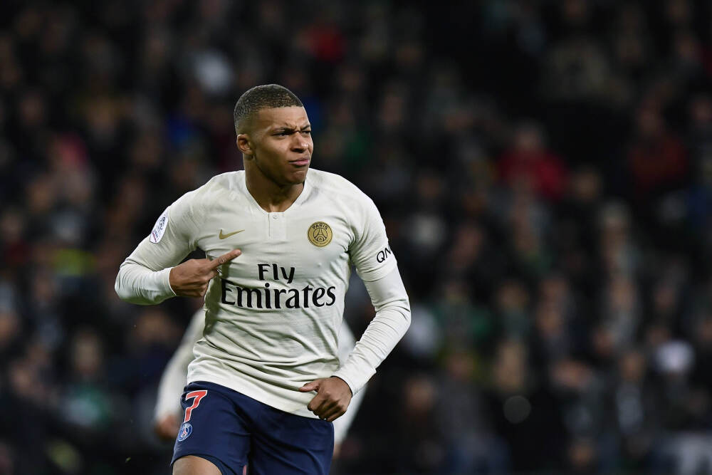 美军突袭马杜罗的秘密武器，遭特朗普曝光！